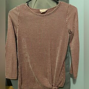 PINC- RED AND WHITE GIRLS TOP - girls size- 12